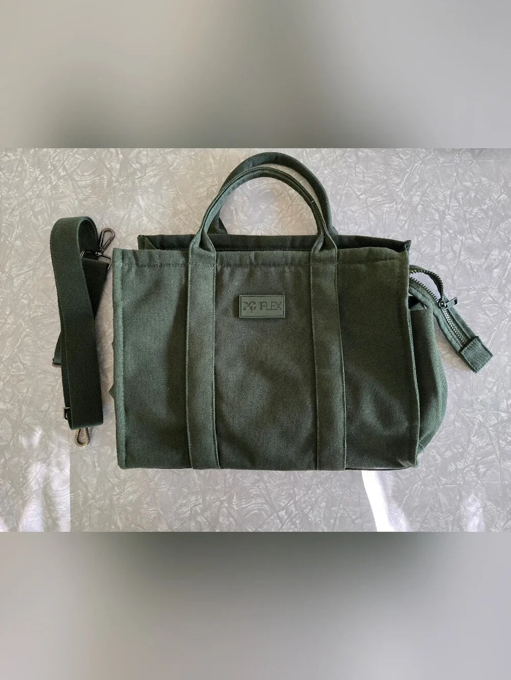 PopFlex Sloane Tote - Jungle Green/Floral Interior - EUC